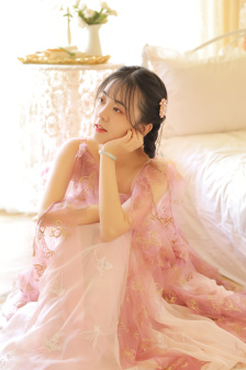 维荣的妻子